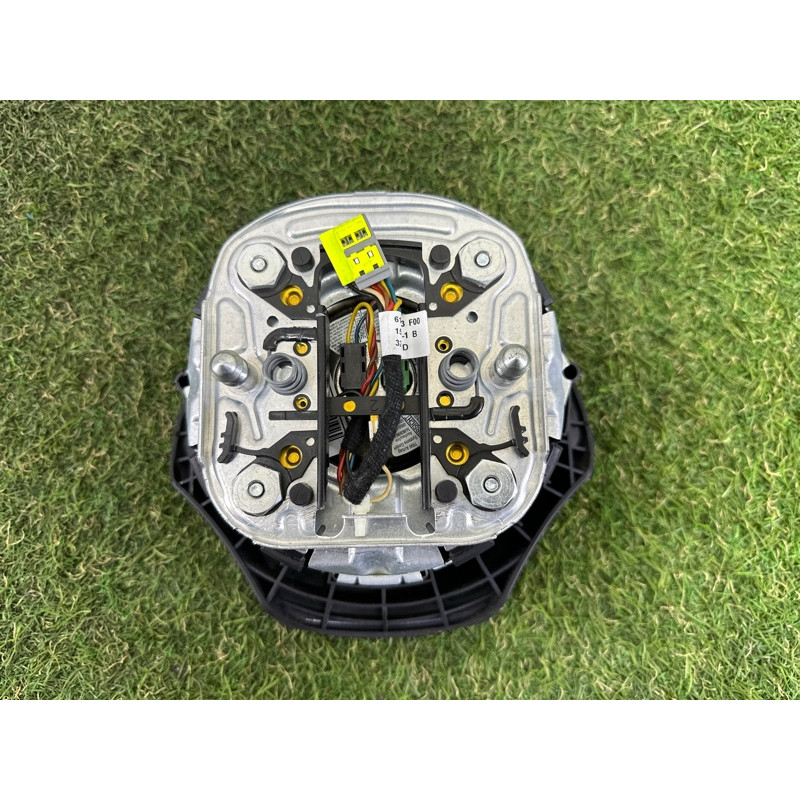 Airbag руля (airbag / безопасность) BMW 3-series E90 2010 3.0 N54 32306779832