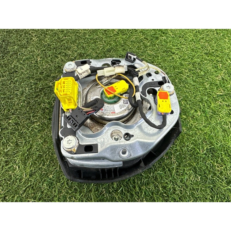 Airbag руля (airbag / безопасность) AUDI Q5 8R 2012 3.2 8R0880201AQ6PS