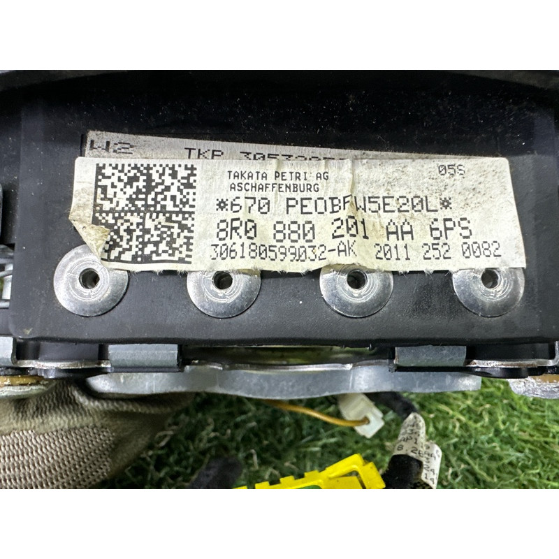 Airbag руля (airbag / безопасность) AUDI Q5 8R 2012 3.2 8R0880201AQ6PS