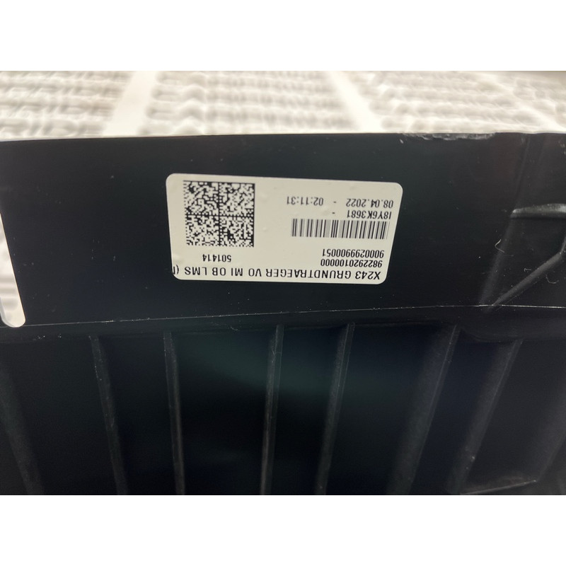 Бампер (наружные элементы кузова) Mercedes-Benz EQB 350 X243 2022 A24388016029999