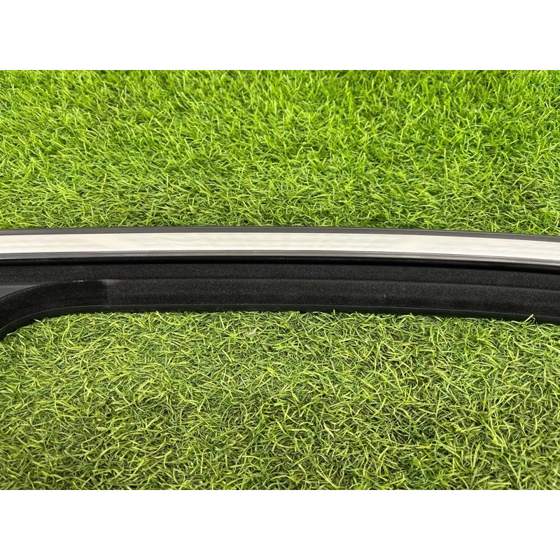 Молдинг стекла (кузов и элементы) Mercedes-Benz EQB 350 X243 2022 A2477252400