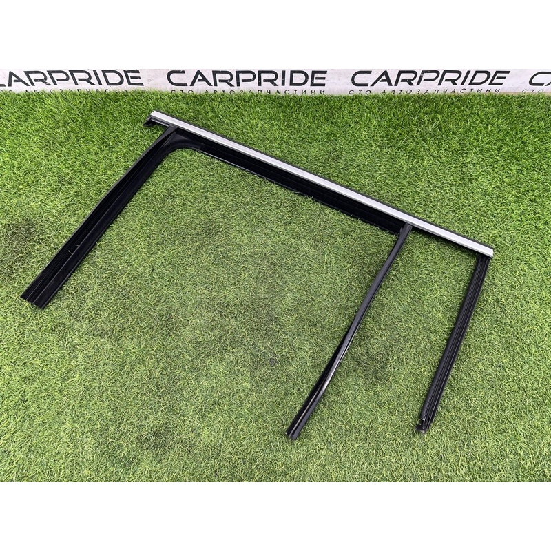 Молдинг стекла (кузов и элементы) Mercedes-Benz EQB 350 X243 2022 A2477352500