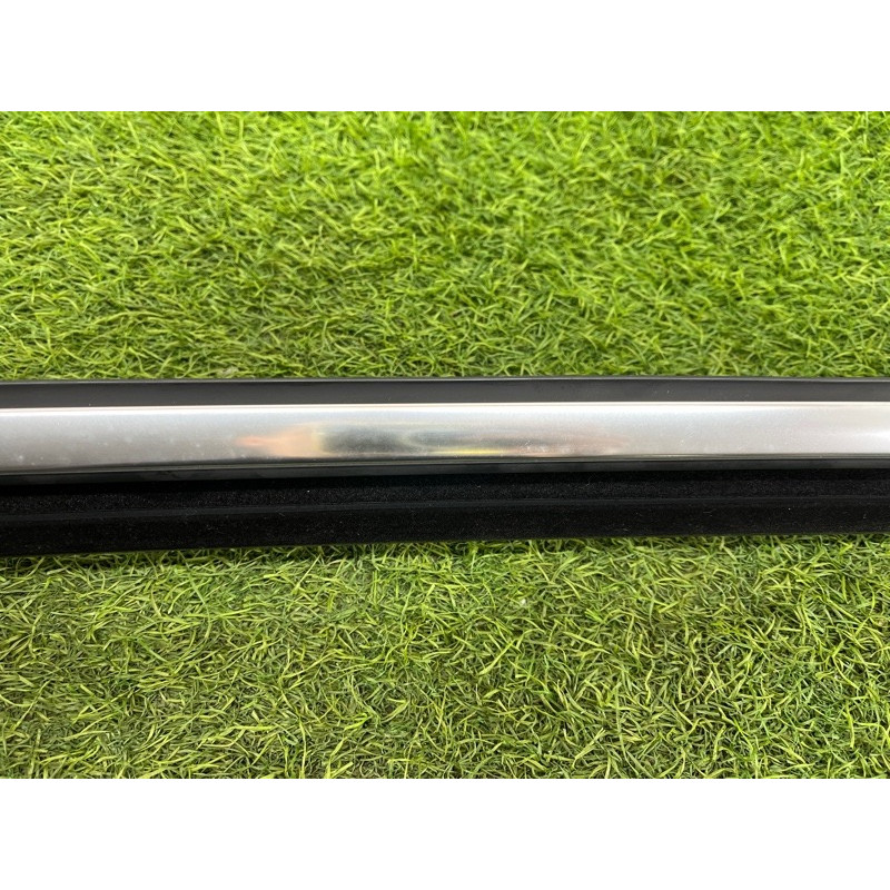 Молдинг стекла (кузов и элементы) Mercedes-Benz EQB 350 X243 2022 A2477352500