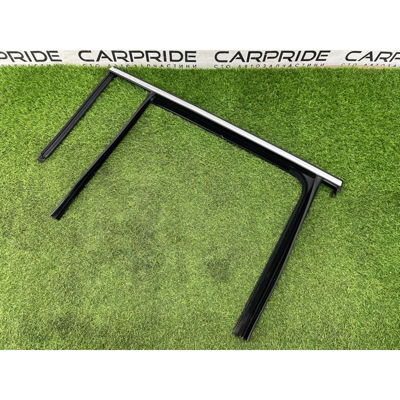 Молдинг стекла (кузов и элементы) Mercedes-Benz EQB 350 X243 2022 A2477352600