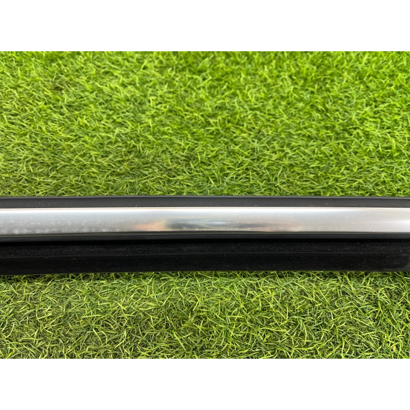 Молдинг стекла (кузов и элементы) Mercedes-Benz EQB 350 X243 2022 A2477352600