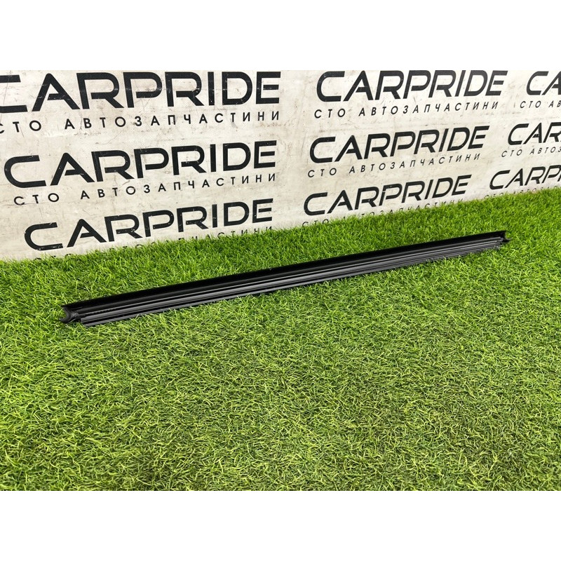 Молдинг стекла внутренний (наружные элементы кузова) Mercedes-Benz EQB 350 X243 2022 A2477256301