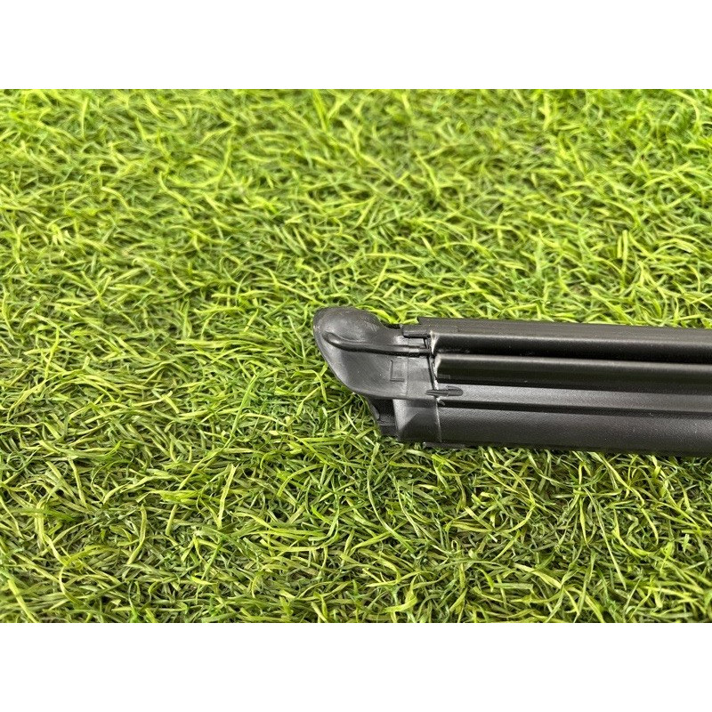 Молдинг стекла внутренний (наружные элементы кузова) Mercedes-Benz EQB 350 X243 2022 A2477256301