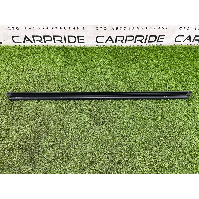 Молдинг стекла внутренний (наружные элементы кузова) Mercedes-Benz EQB 350 X243 2022 A2477256401