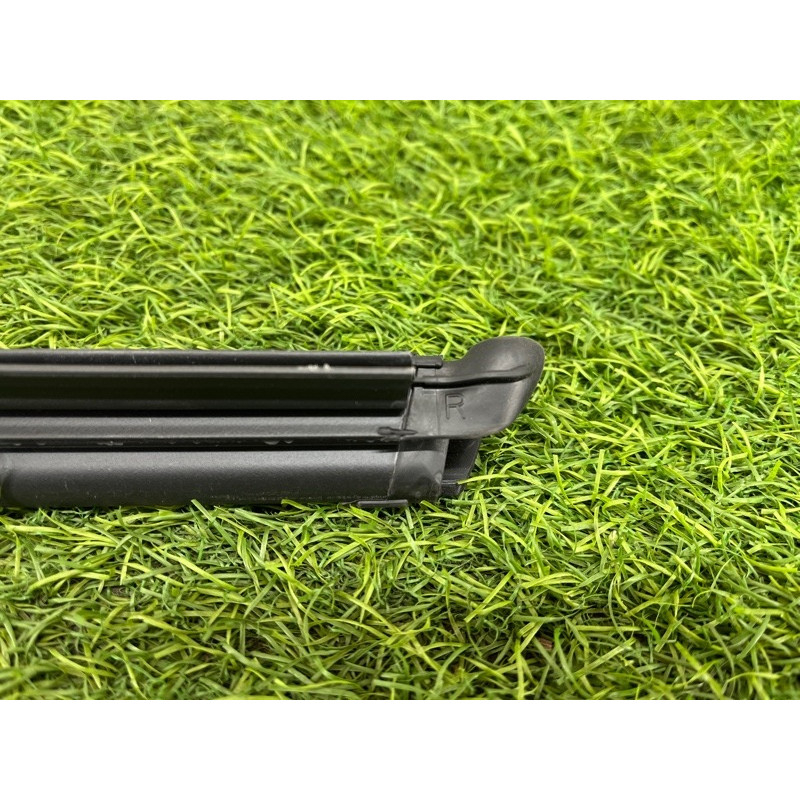 Молдинг стекла внутренний (наружные элементы кузова) Mercedes-Benz EQB 350 X243 2022 A2477256401