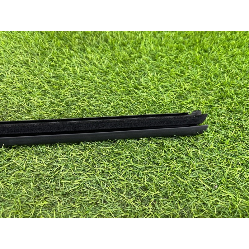 Молдинг стекла внутренний (наружные элементы кузова) Mercedes-Benz EQB 350 X243 2022 A2477358401