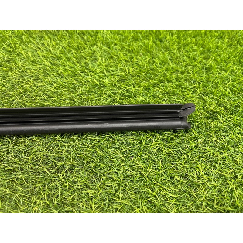 Молдинг стекла внутренний (наружные элементы кузова) Mercedes-Benz EQB 350 X243 2022 A2477358301