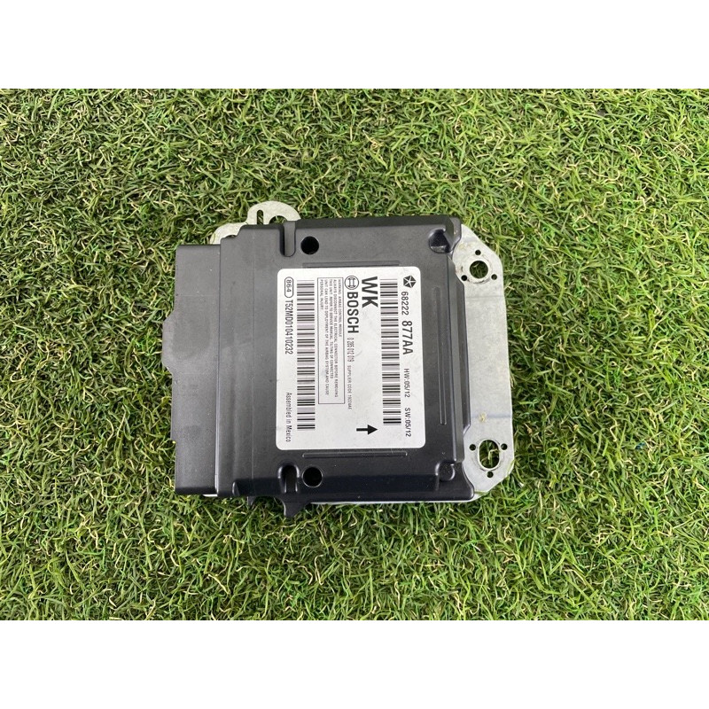 Блок управления airbag (airbag / безопасность) Jeep Grand Cherokee WK2 2014 3.0 Diesel 68222877AA