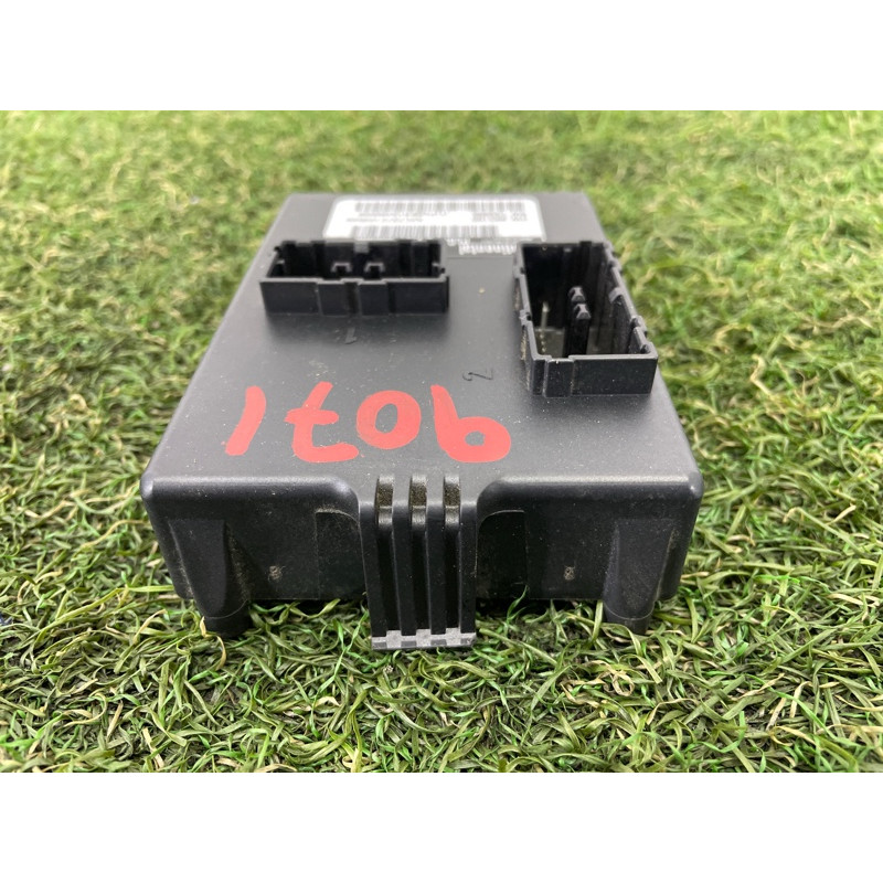 Блок управления крышки багажника (электрика / блоки управления) Jeep Grand Cherokee WK2 2014 3.0 Diesel 68140669AE