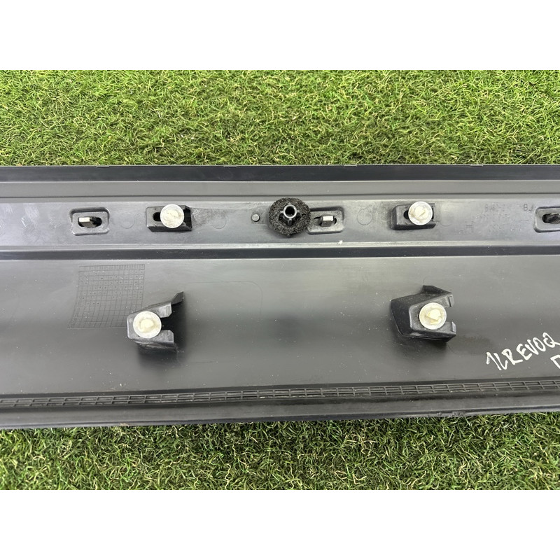 Накладка двери внешняя (кузов и элементы) LAND ROVER Range Rover Evoque L538 2016 2.0 LR074948