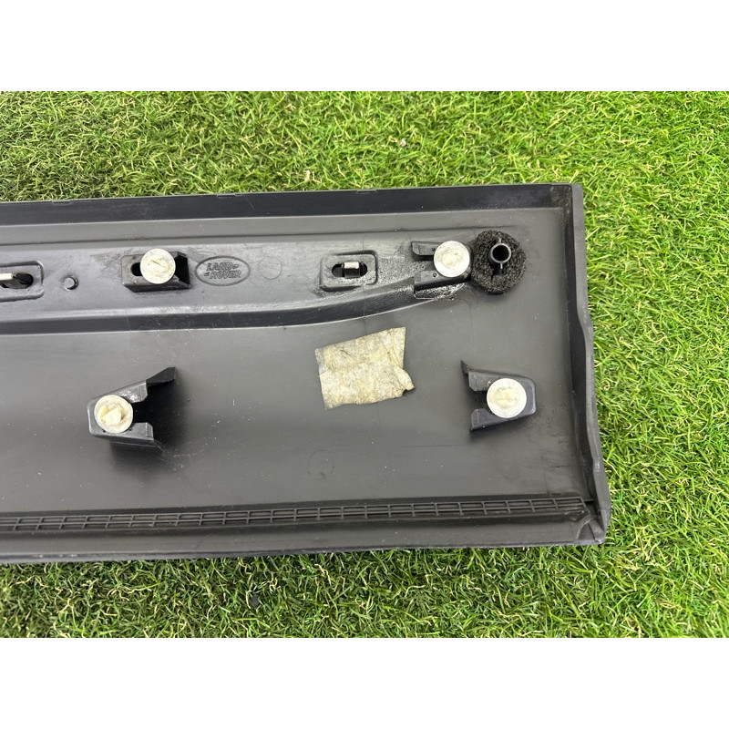 Накладка двери внешняя (кузов и элементы) LAND ROVER Range Rover Evoque L538 2016 2.0 LR074948