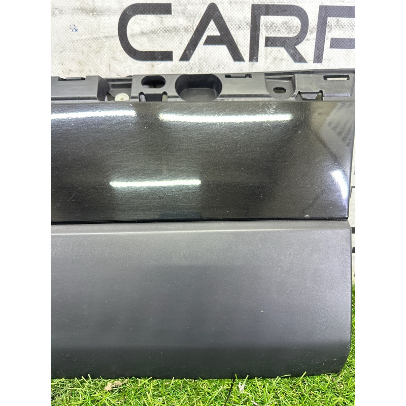 Накладка двери внешняя (кузов и элементы) LAND ROVER Range Rover L405 2016 5.0 LR038856