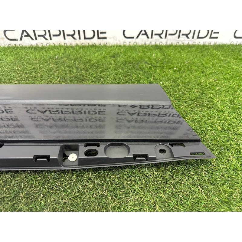 Накладка двери внешняя (кузов и элементы) LAND ROVER Range Rover L405 2016 5.0 LR038855