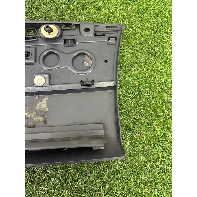 Накладка двери внешняя (кузов и элементы) LAND ROVER Range Rover L405 2016 5.0 LR038855