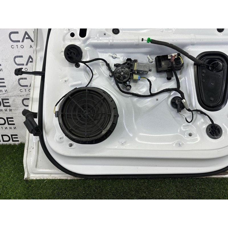 Дверь (наружные элементы кузова) AUDI A4 B9 2017 2.0 TFSI 8W0831052A