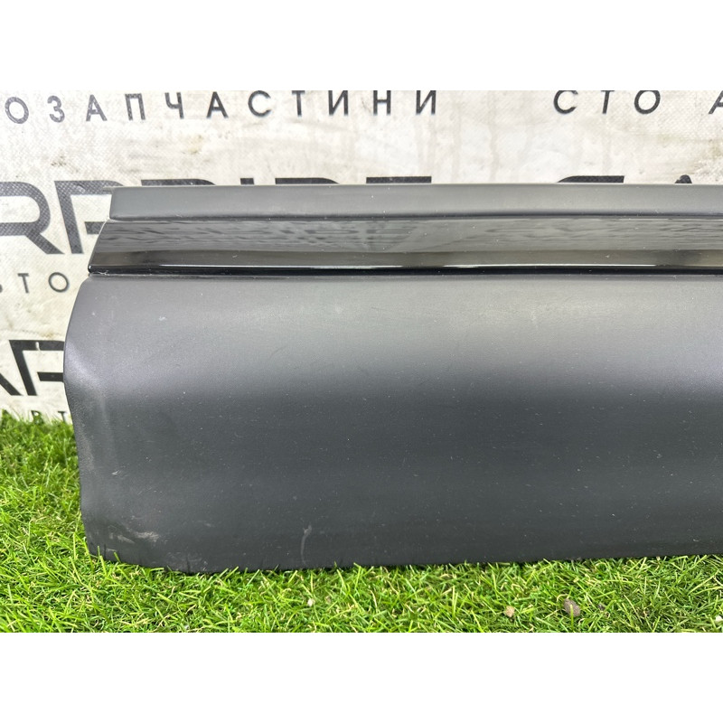 Накладка двери внешняя (кузов и элементы) LAND ROVER Range Rover Evoque L538 2016 2.0 LR074947