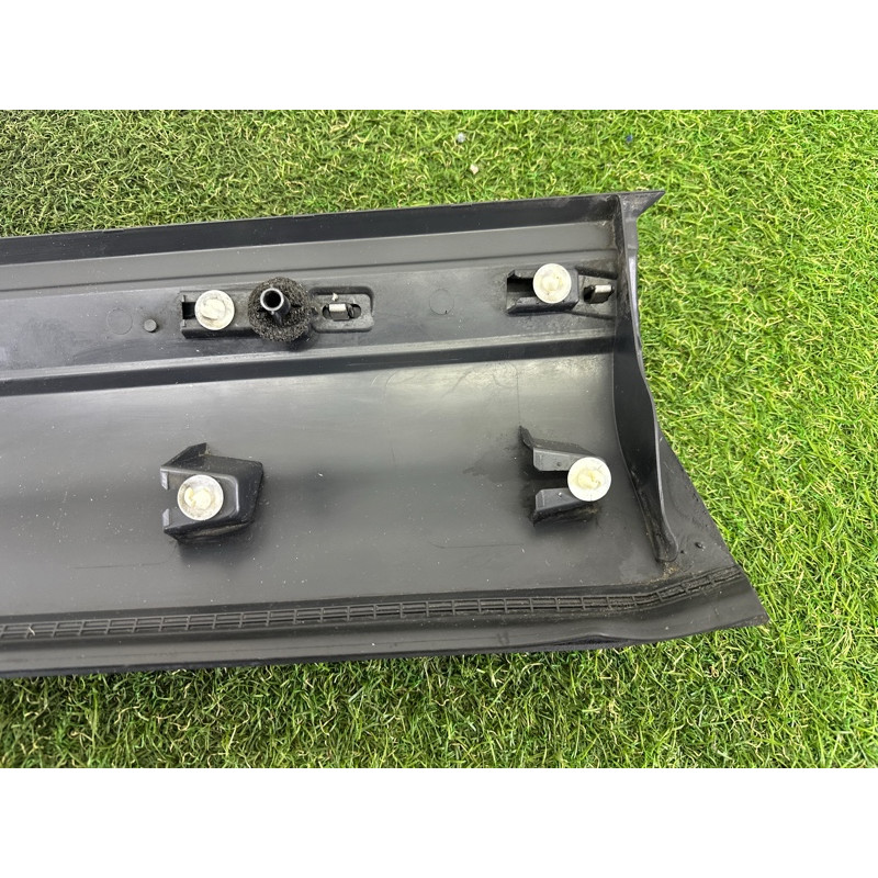 Накладка двери внешняя (кузов и элементы) LAND ROVER Range Rover Evoque L538 2016 2.0 LR074947