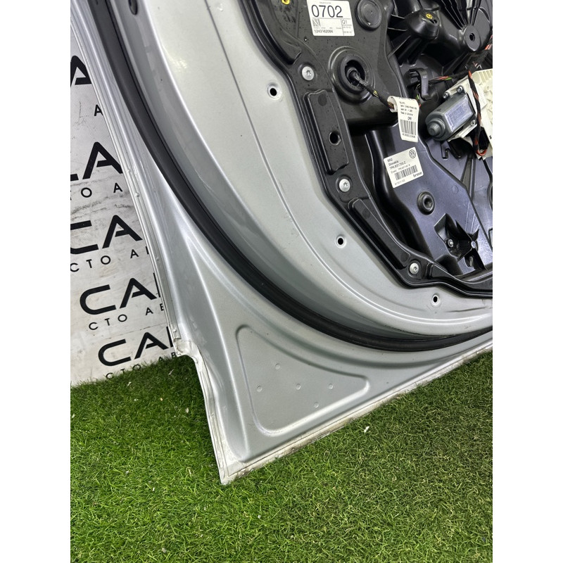 Дверь (наружные элементы кузова) Volkswagen Touareg NF 2013 3.6 7P0831055