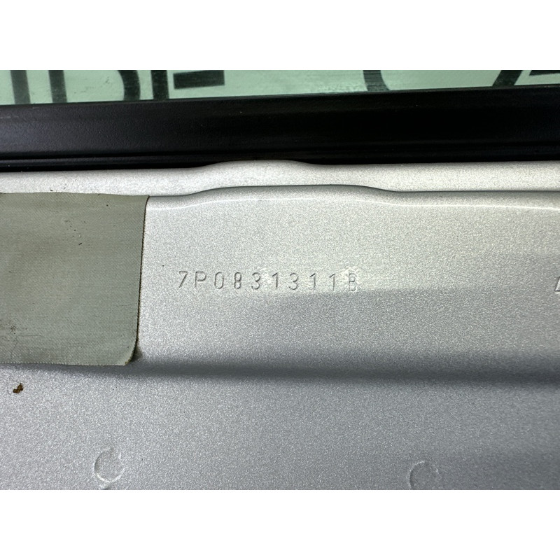 Дверь (наружные элементы кузова) Volkswagen Touareg NF 2013 3.6 7P0831055