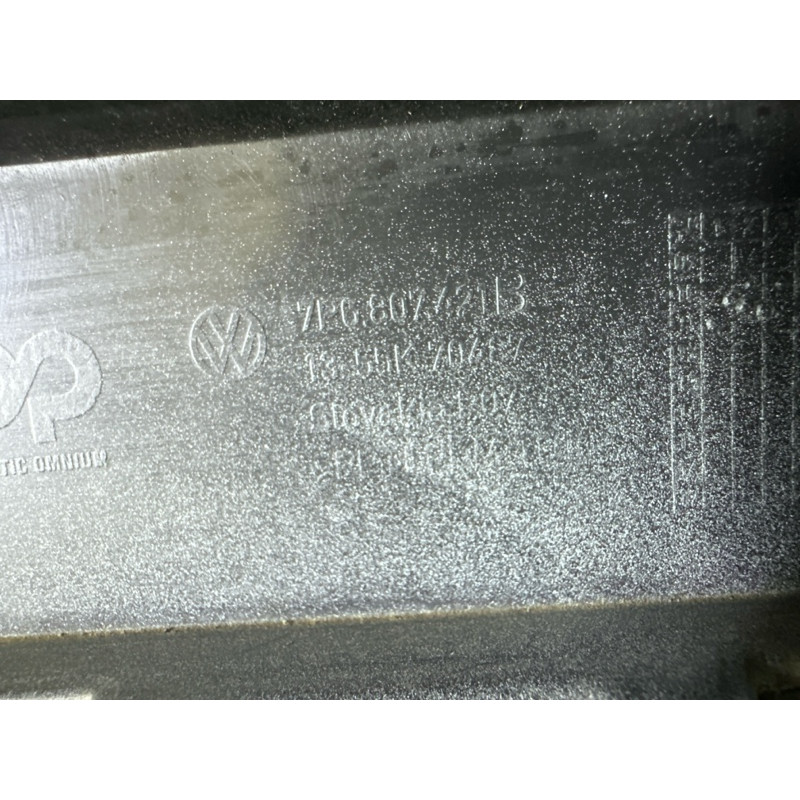 Бампер (наружные элементы кузова) Volkswagen Touareg NF 2011 3.6 7P6807421GRU