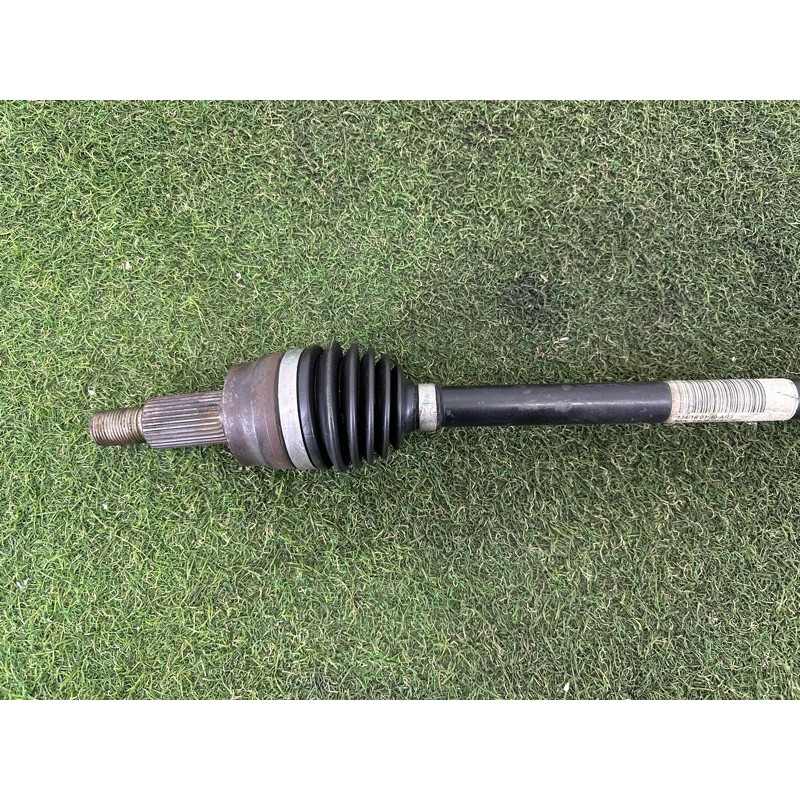 Привод (трансмиссия) LAND ROVER Range Rover Evoque L538 2016 2.0 LR062317