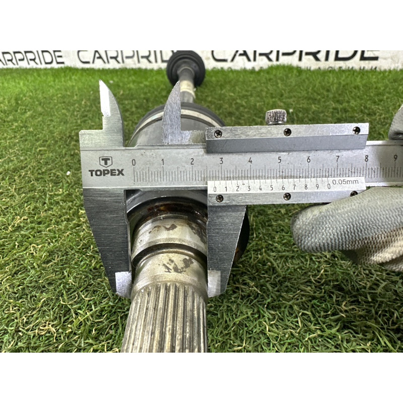 Привод (трансмиссия) LAND ROVER Range Rover Evoque L538 2016 2.0 LR062317