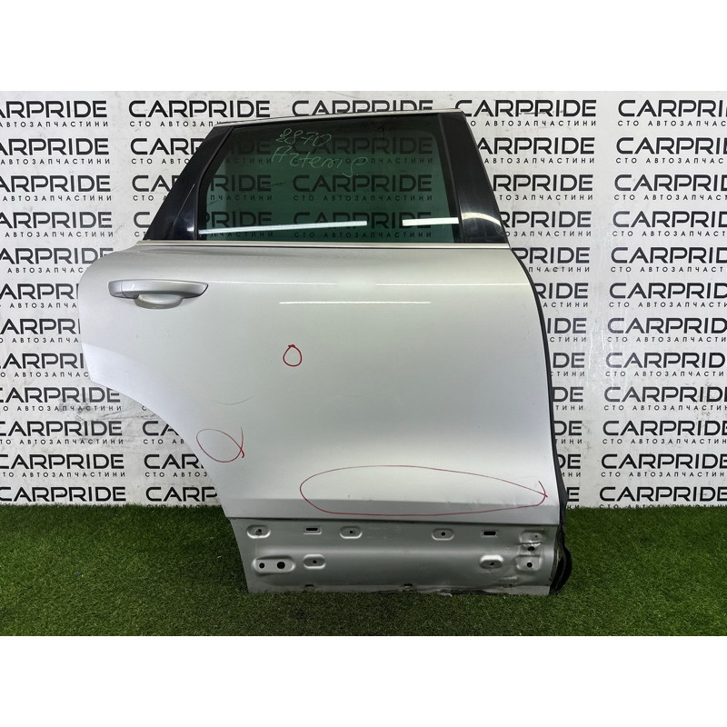 Дверь (наружные элементы кузова) Volkswagen Touareg NF 2013 3.6 7P0833056