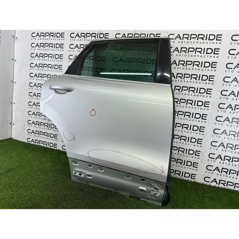 Дверь (наружные элементы кузова) Volkswagen Touareg NF 2013 3.6 7P0833056