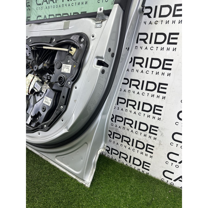 Дверь (наружные элементы кузова) Volkswagen Touareg NF 2013 3.6 7P0831056