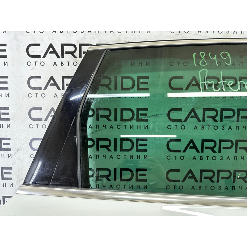 Дверь (наружные элементы кузова) Volkswagen Touareg NF 2013 3.0 Hybrid 7P0833056