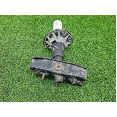 Кронштейн усилителя бампера