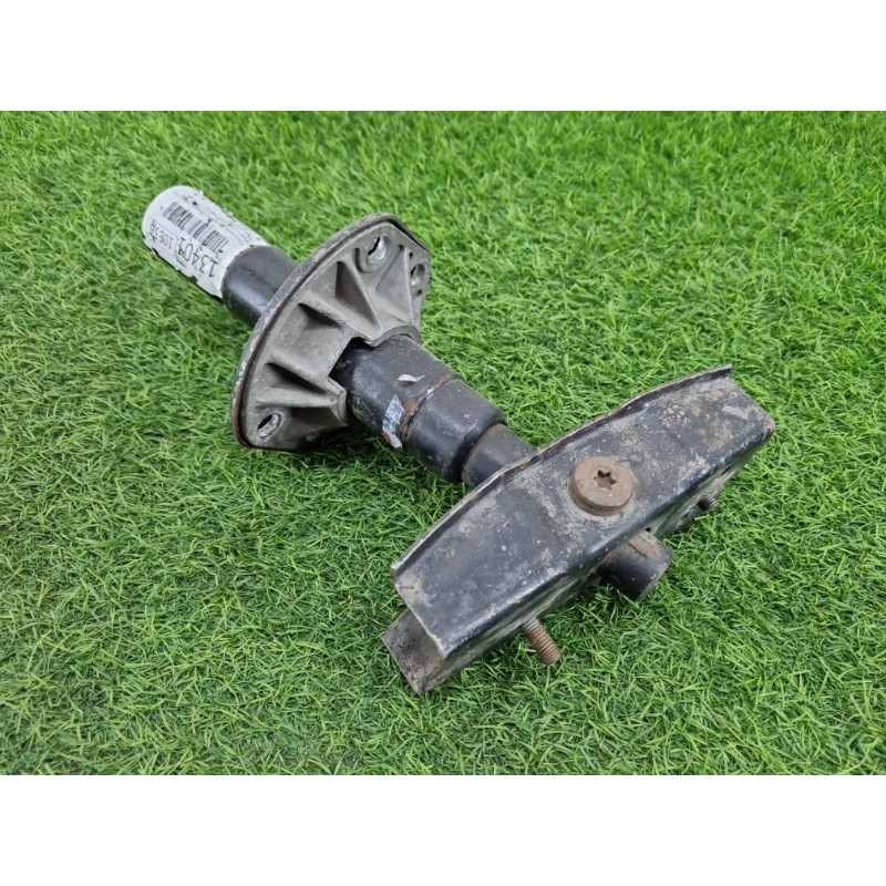 Кронштейн усилителя бампера (стекла и зеркала) BMW 3-series E36 51118119258