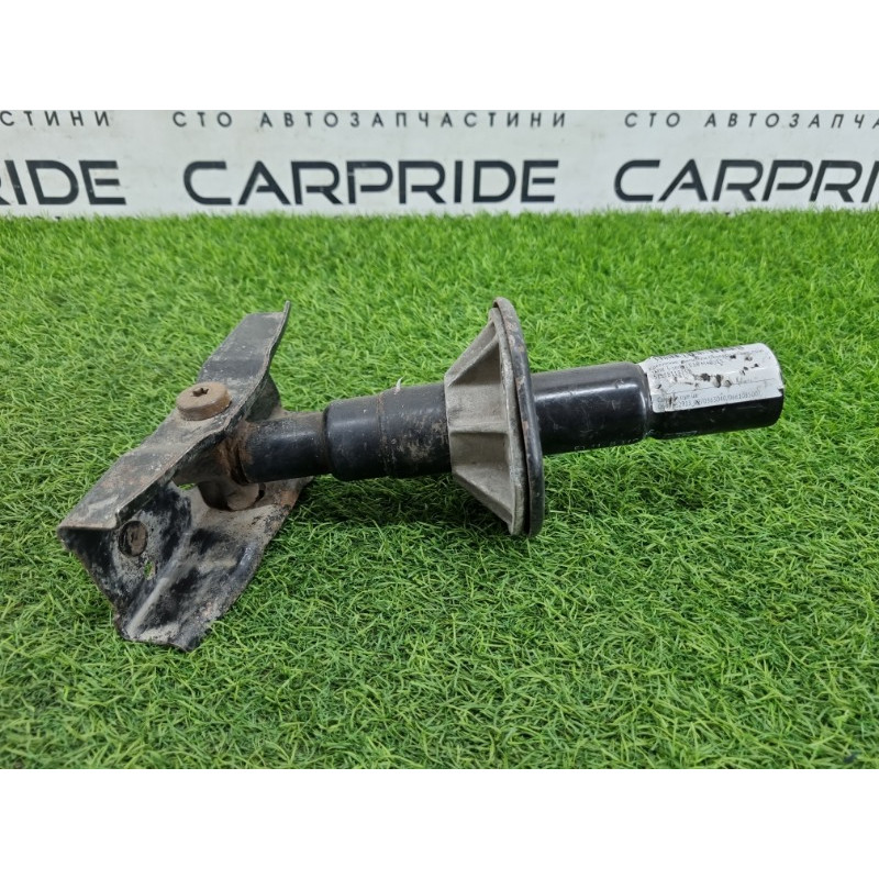 Кронштейн усилителя бампера (стекла и зеркала) BMW 3-series E36 51118119258