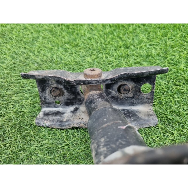 Кронштейн усилителя бампера (стекла и зеркала) BMW 3-series E36 51118119258