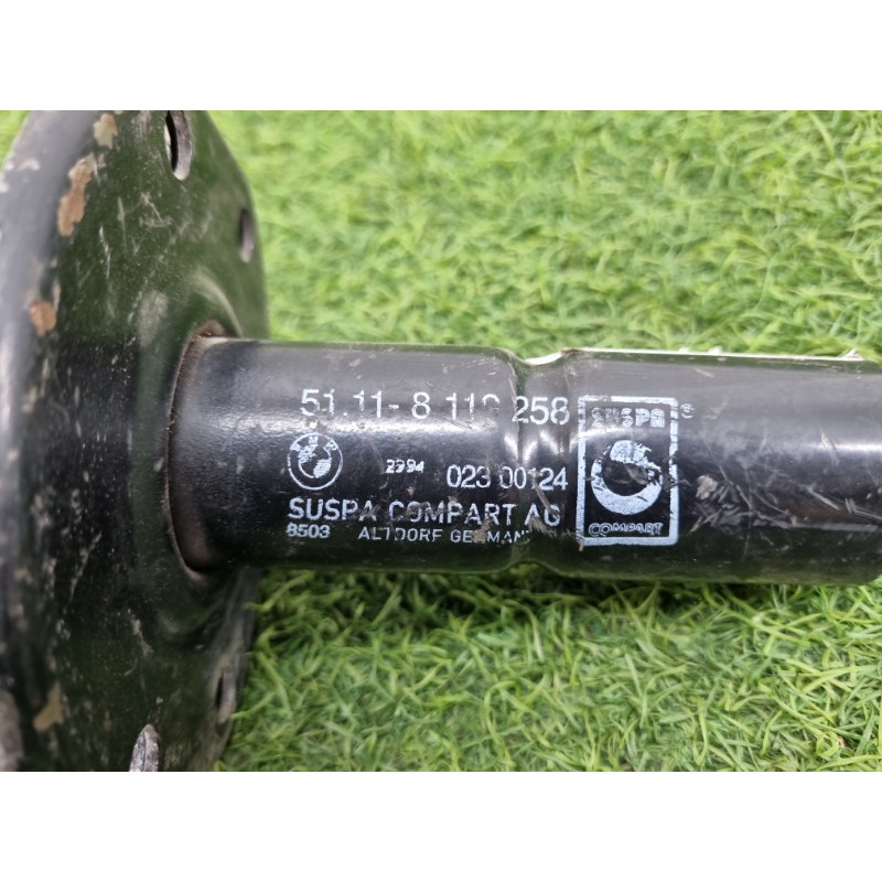 Кронштейн усилителя бампера (стекла и зеркала) BMW 3-series E36 51118119258