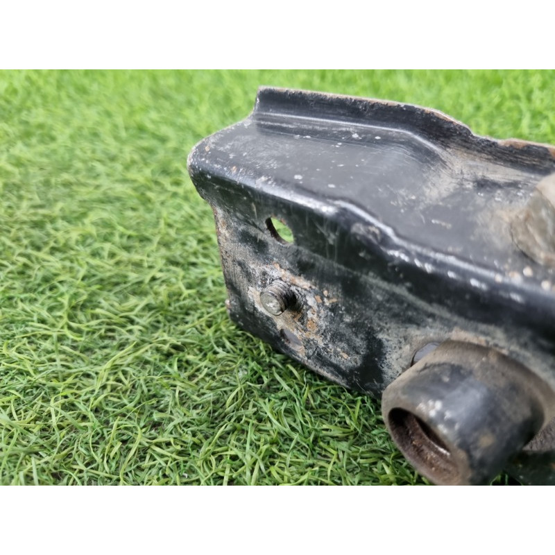 Кронштейн усилителя бампера (стекла и зеркала) BMW 3-series E36 51118119258