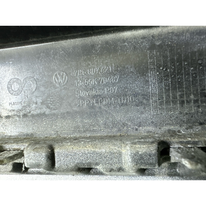 Бампер (наружные элементы кузова) Volkswagen Touareg NF 2013 3.6 7P6807421BGRU