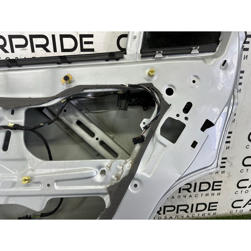 Дверь (наружные элементы кузова) BMW X1 E84 2014 2.0 41009628744