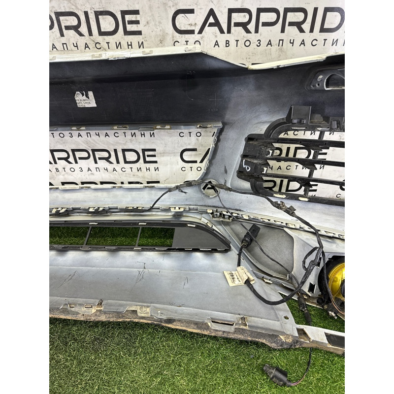 Бампер (наружные элементы кузова) Volkswagen Touareg NF 2011 3.6 7P6807221CGRU