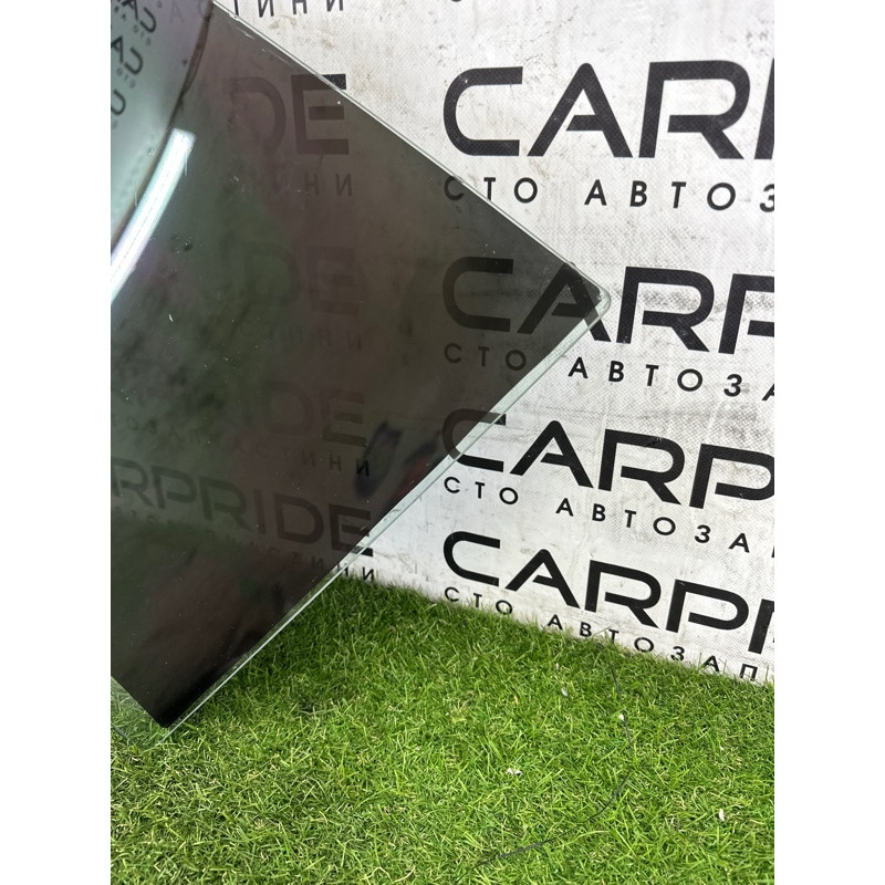 Стекло (кузов и элементы) BMW X1 E84 2014 2.0 51352990300