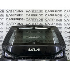 Стекло крышки багажника