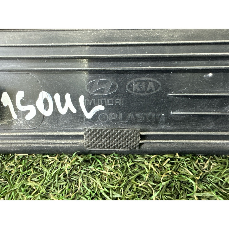 Накладка крышки багажника (кузов и элементы) KIA Soul 3 2022 2.0 87310K0000