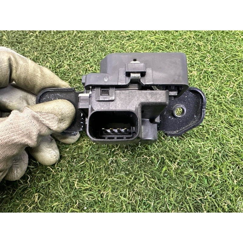 Замок багажника (кузов и элементы) KIA Soul 3 2022 2.0 81800K0000