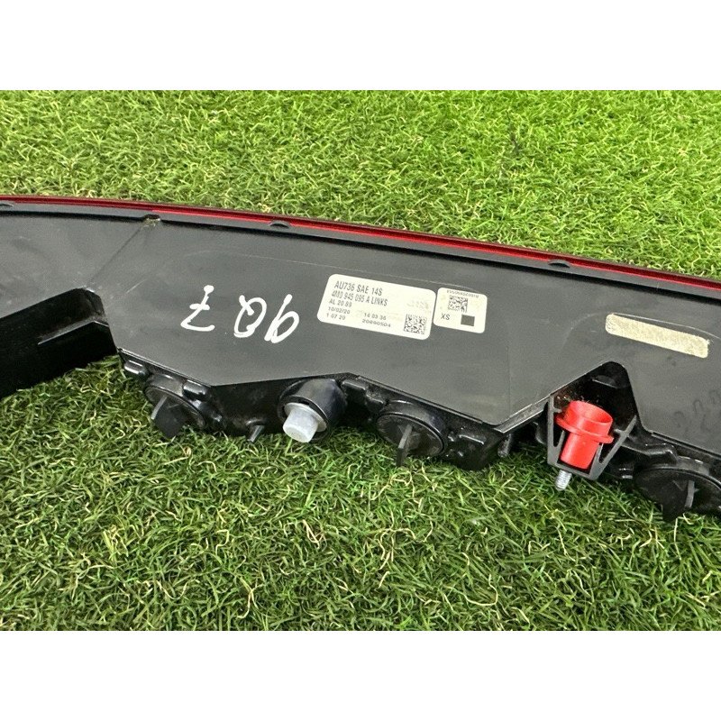 Фонарь бампера (оптика) AUDI Q7 4M 2017 3.0 CREC 4M0945095A