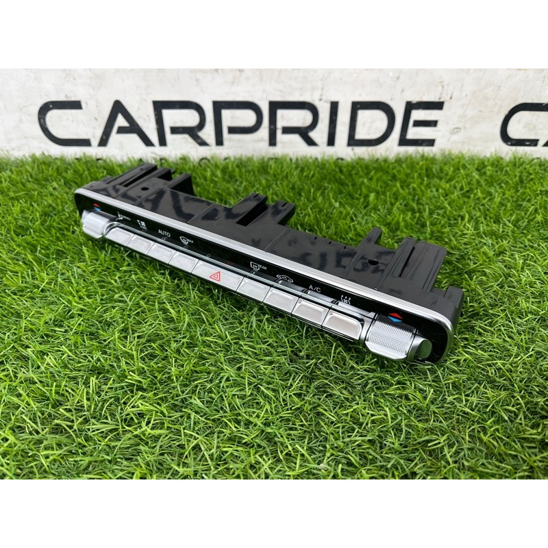 Блок управления климат-контролем (электрика / блоки управления) Mercedes-Benz EQB 350 X243 2022 A2479057003