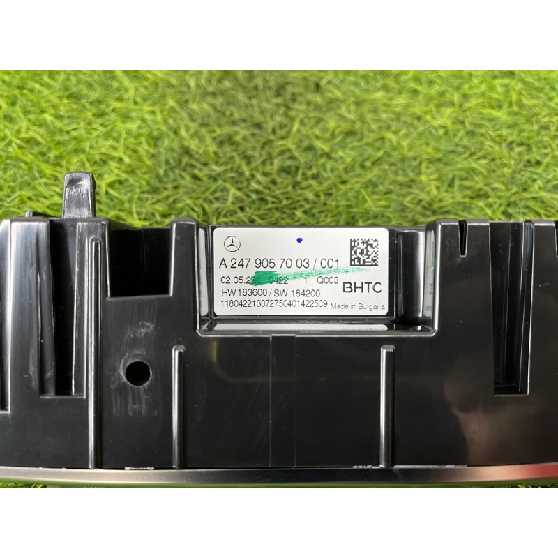 Блок управления климат-контролем (электрика / блоки управления) Mercedes-Benz EQB 350 X243 2022 A2479057003
